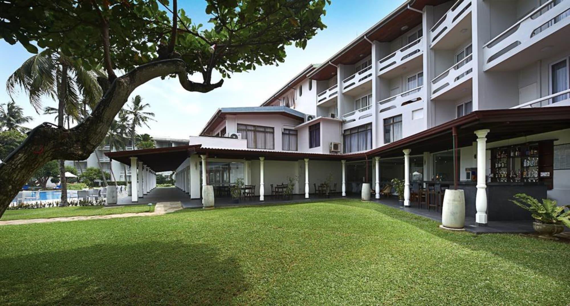 Berjaya Hotel Colombo Dehiwala-Mount Lavinia Esterno foto