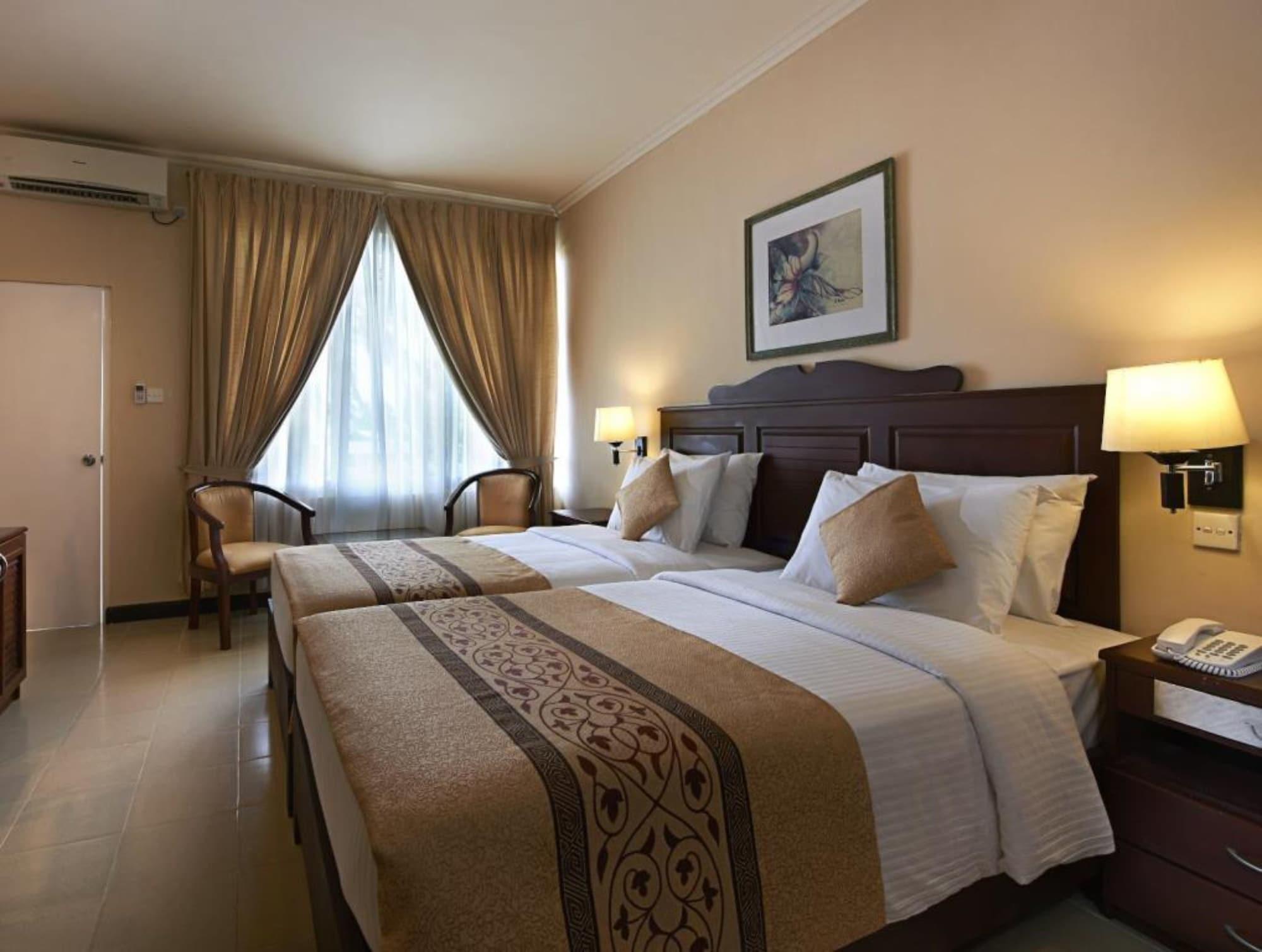 Berjaya Hotel Colombo Dehiwala-Mount Lavinia Esterno foto
