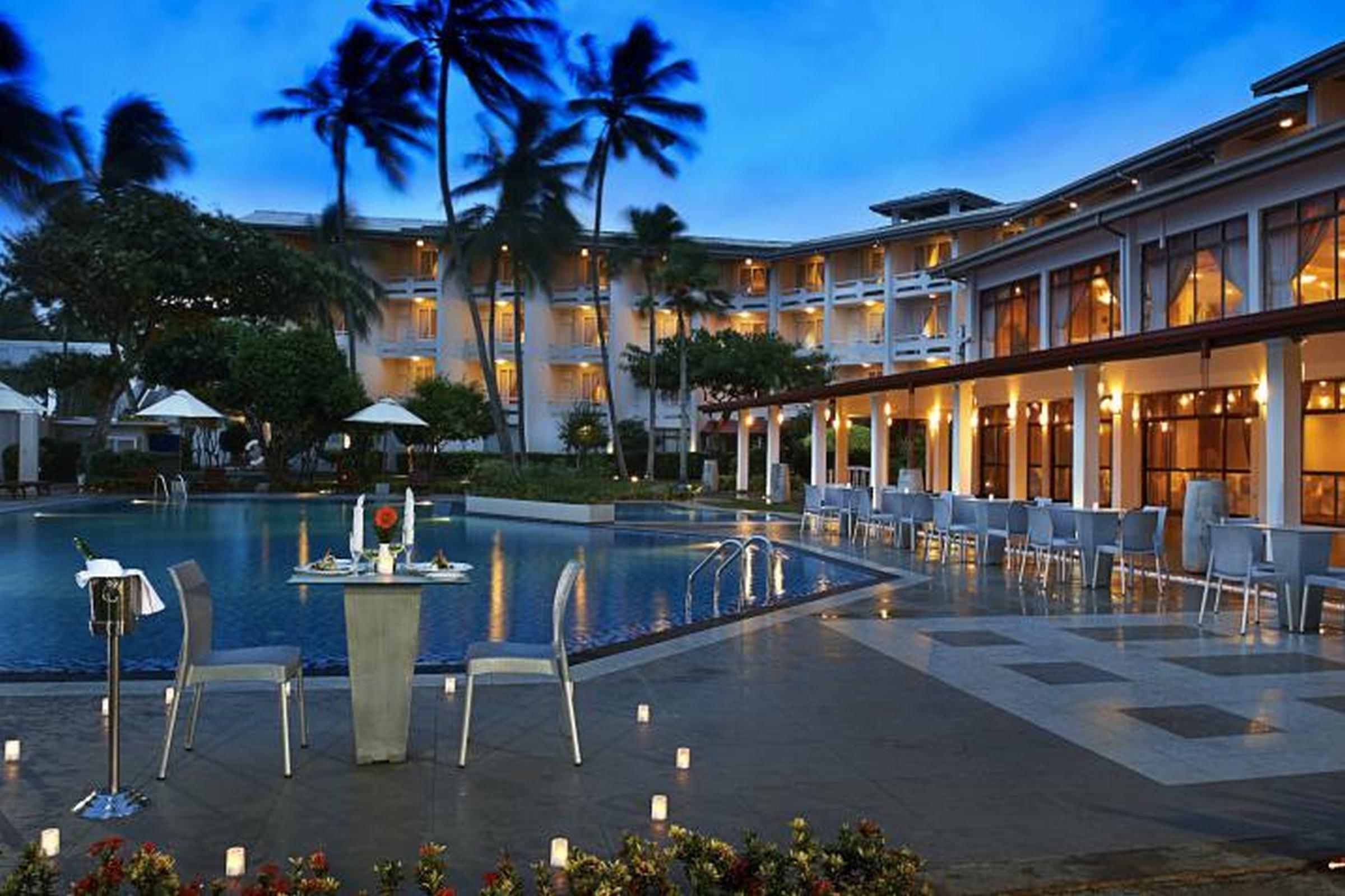 Berjaya Hotel Colombo Dehiwala-Mount Lavinia Esterno foto