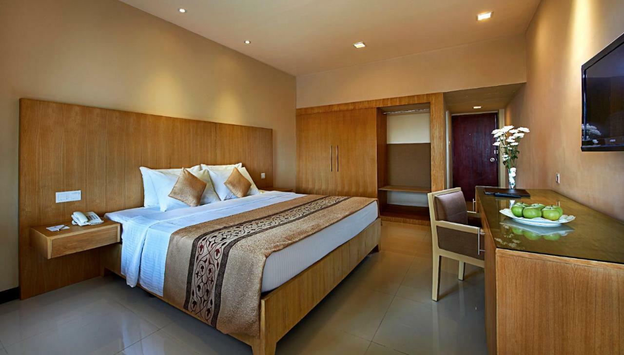 Berjaya Hotel Colombo Dehiwala-Mount Lavinia Esterno foto