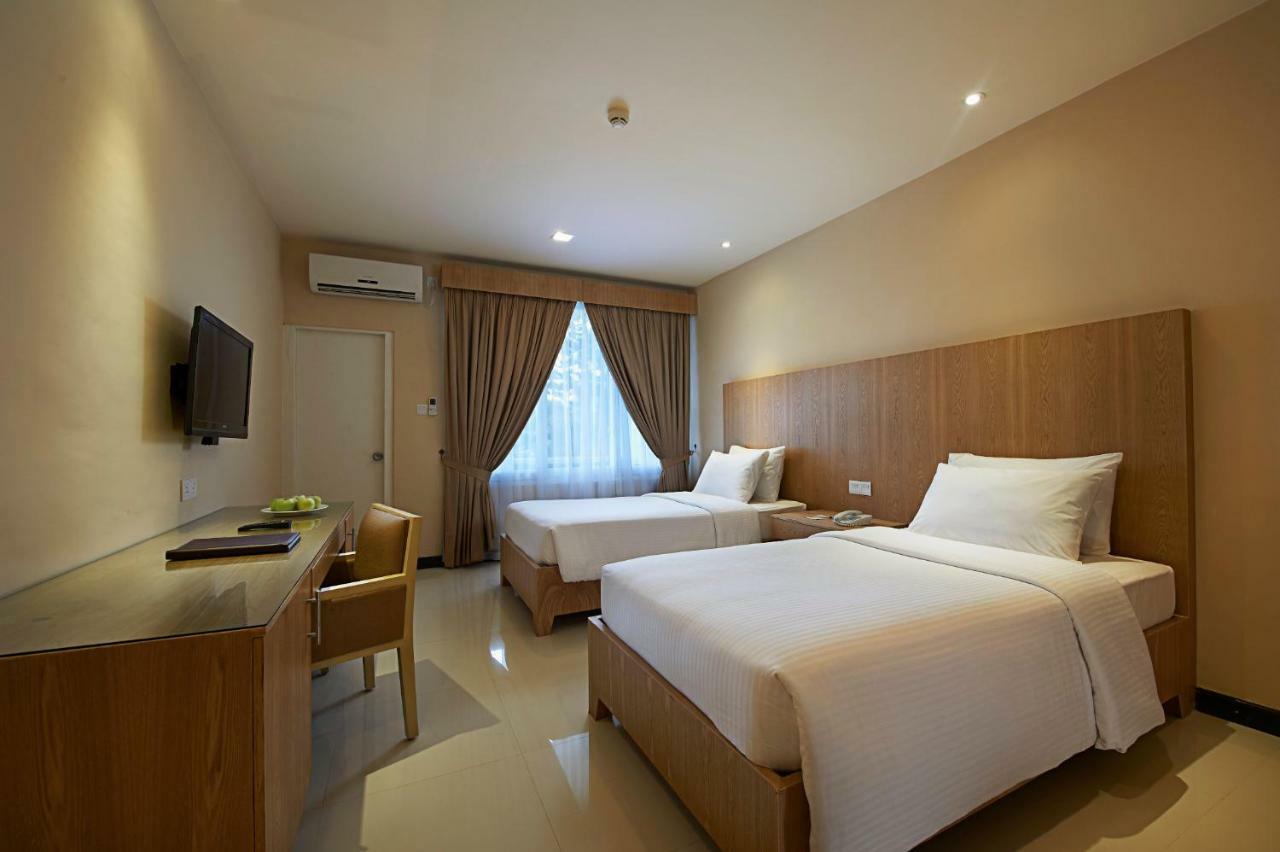 Berjaya Hotel Colombo Dehiwala-Mount Lavinia Esterno foto