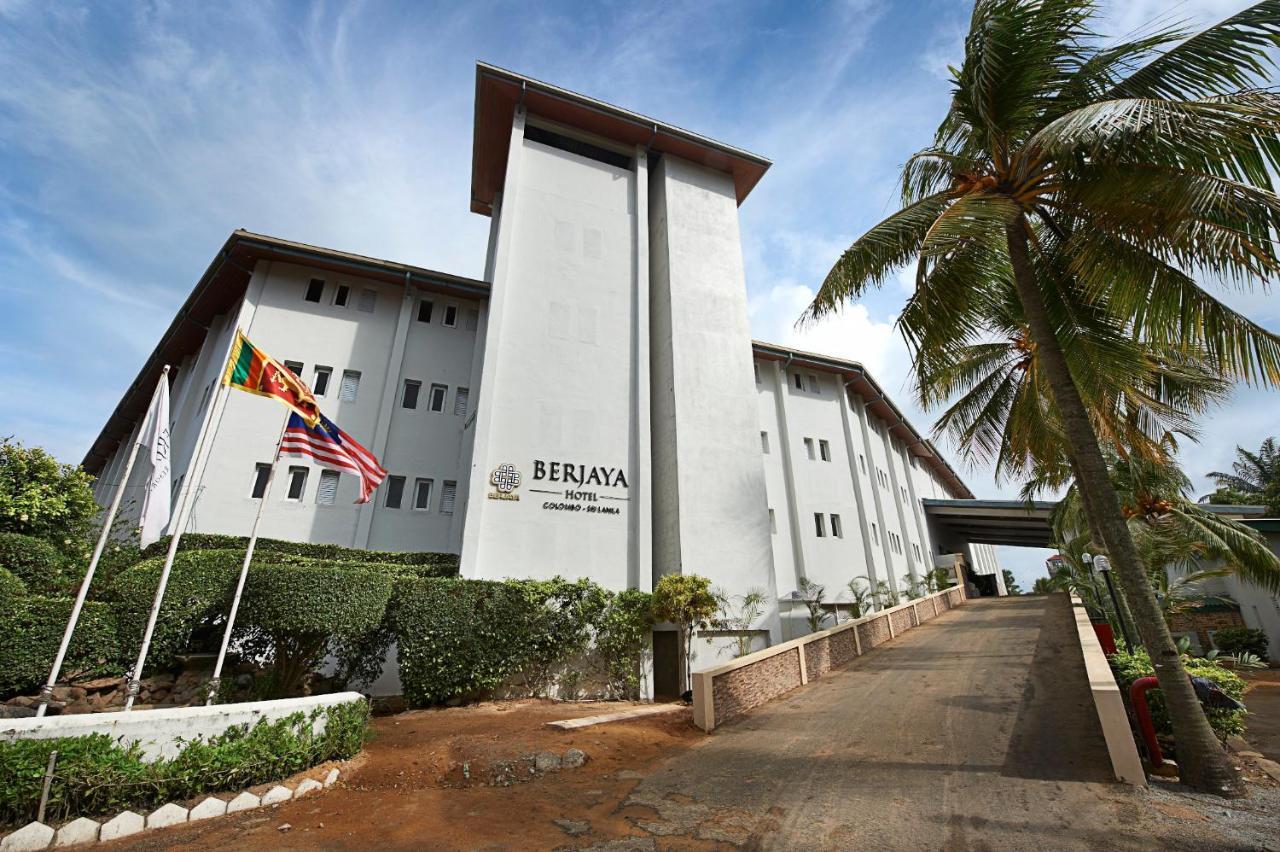 Berjaya Hotel Colombo Dehiwala-Mount Lavinia Esterno foto